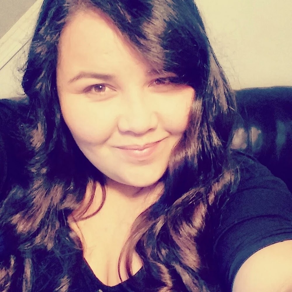 Meet your Posher, Isabel